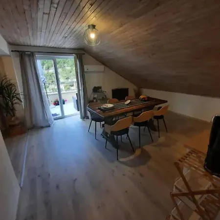 Two Bedroom With Sea View Apartamento Hvar Town